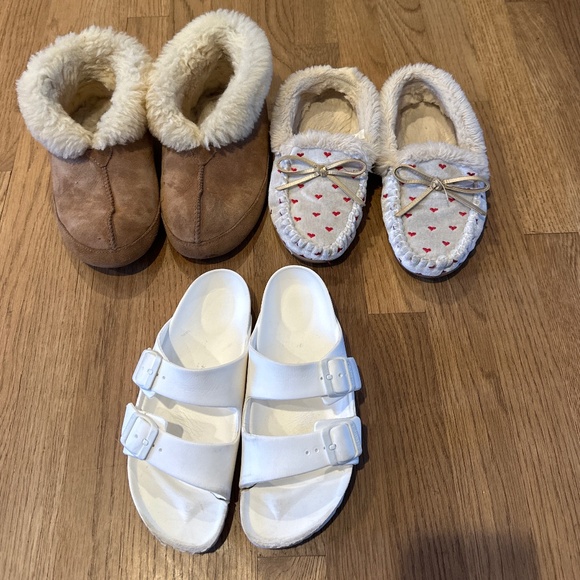 Bundle woman’s Birkenstock sandals and slippers - Picture 1 of 8